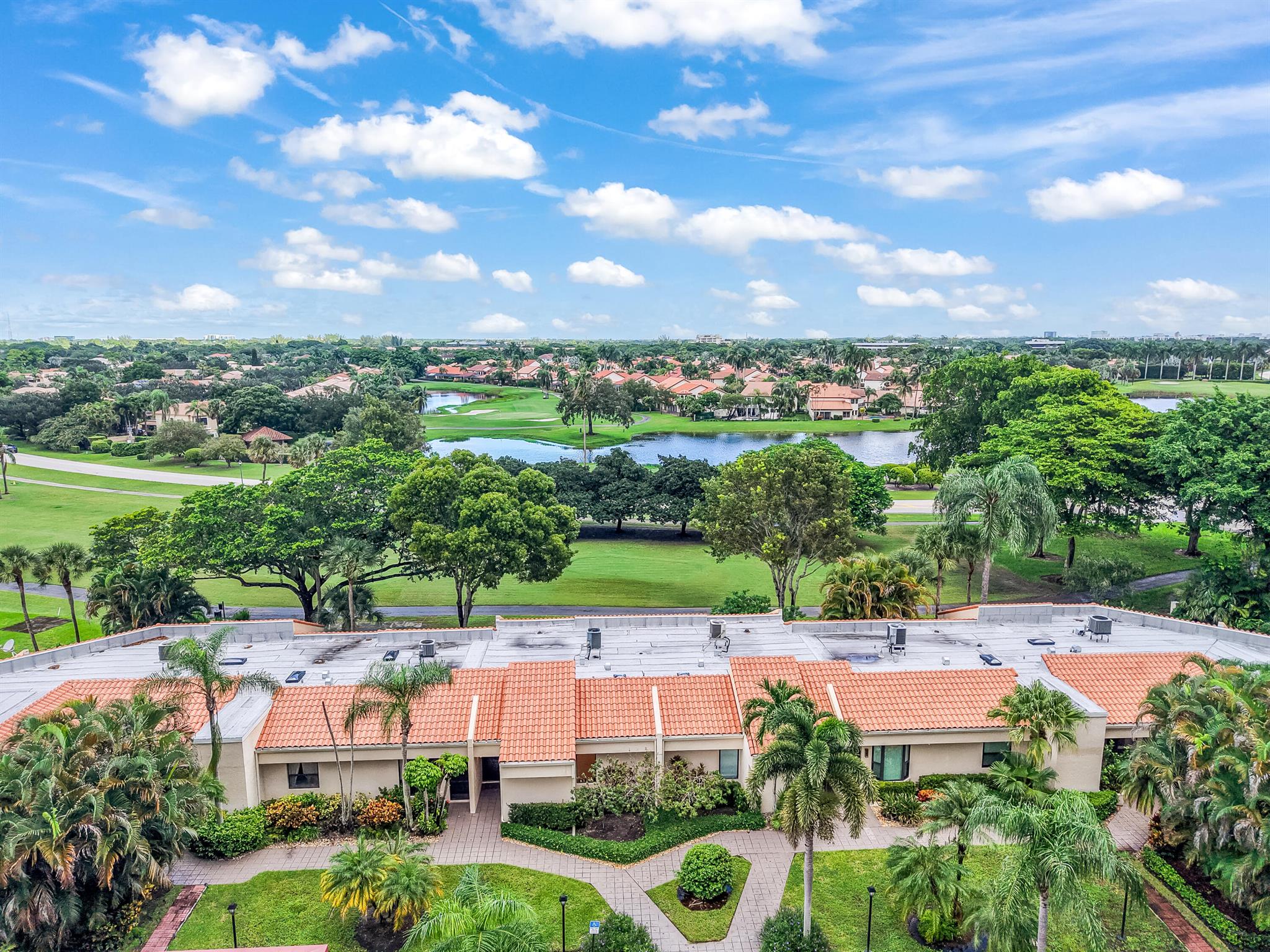 LA PAZ AT BOCA POINTE - Residential