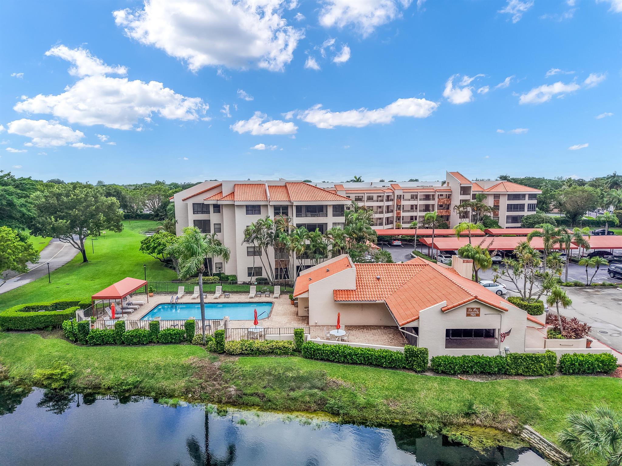 LA PAZ AT BOCA POINTE - Residential