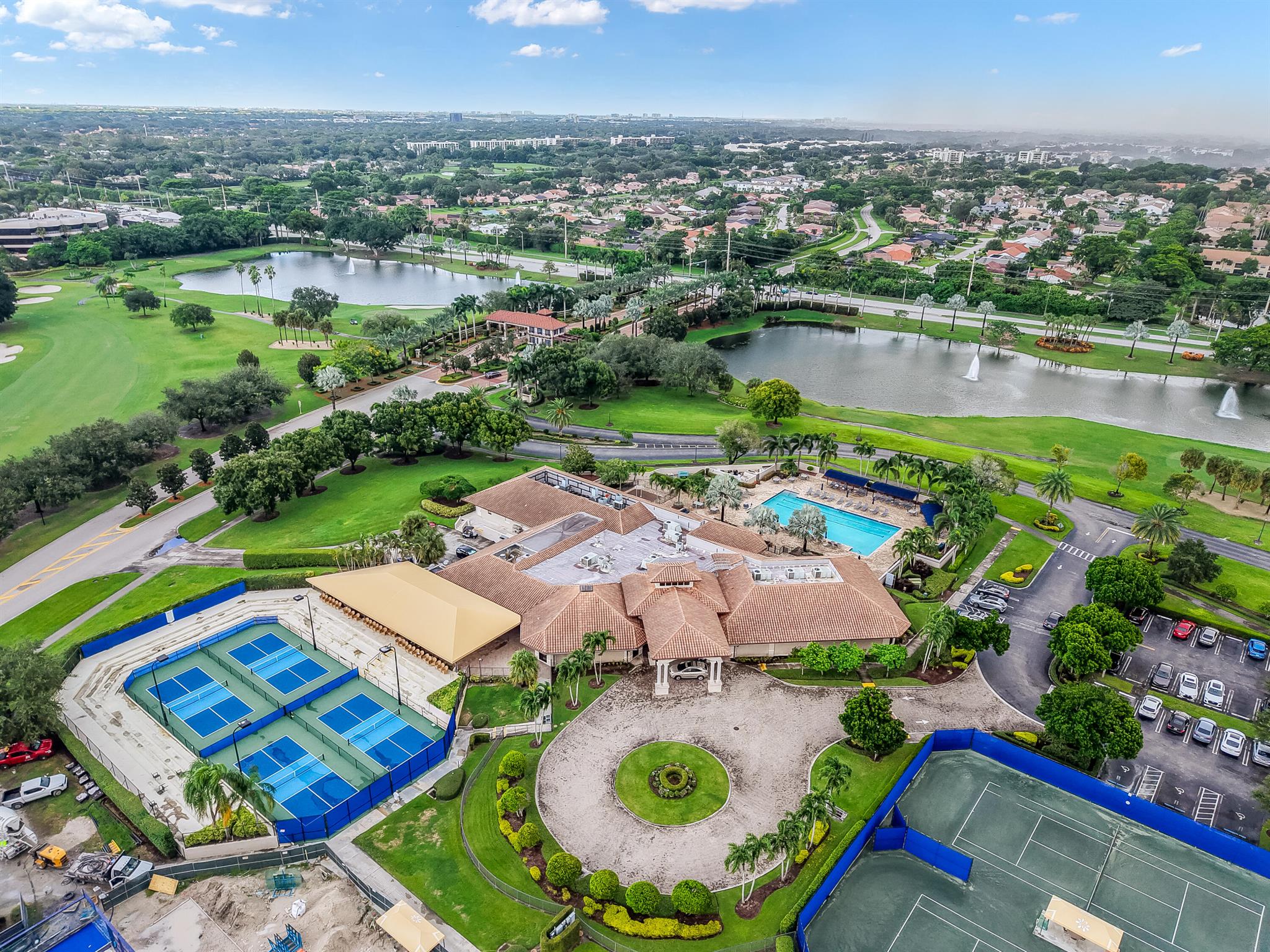 LA PAZ AT BOCA POINTE - Residential