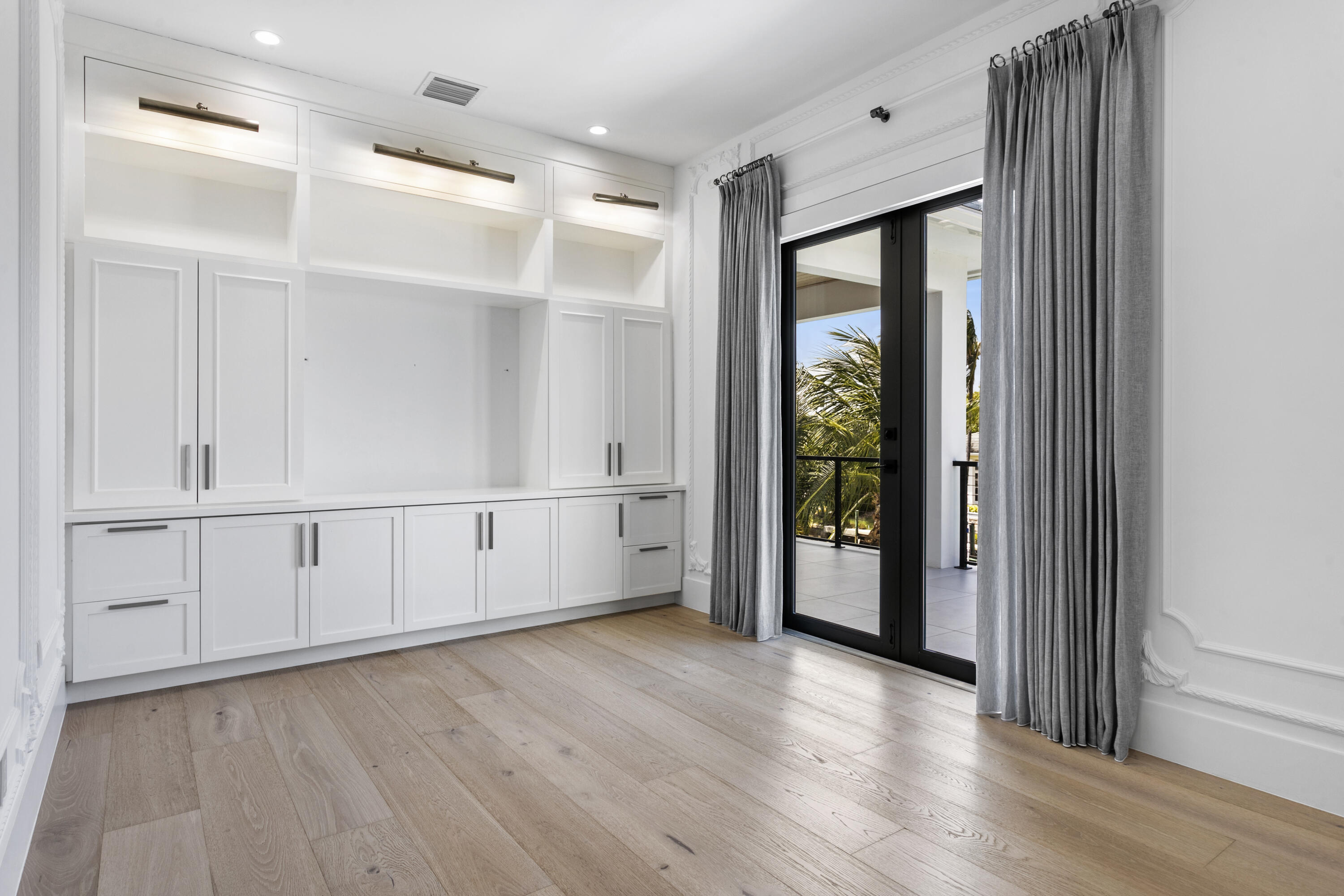 COUNTRY CLUB ADD TO VILLAGE OF NORTH PALM BEACH - Residential