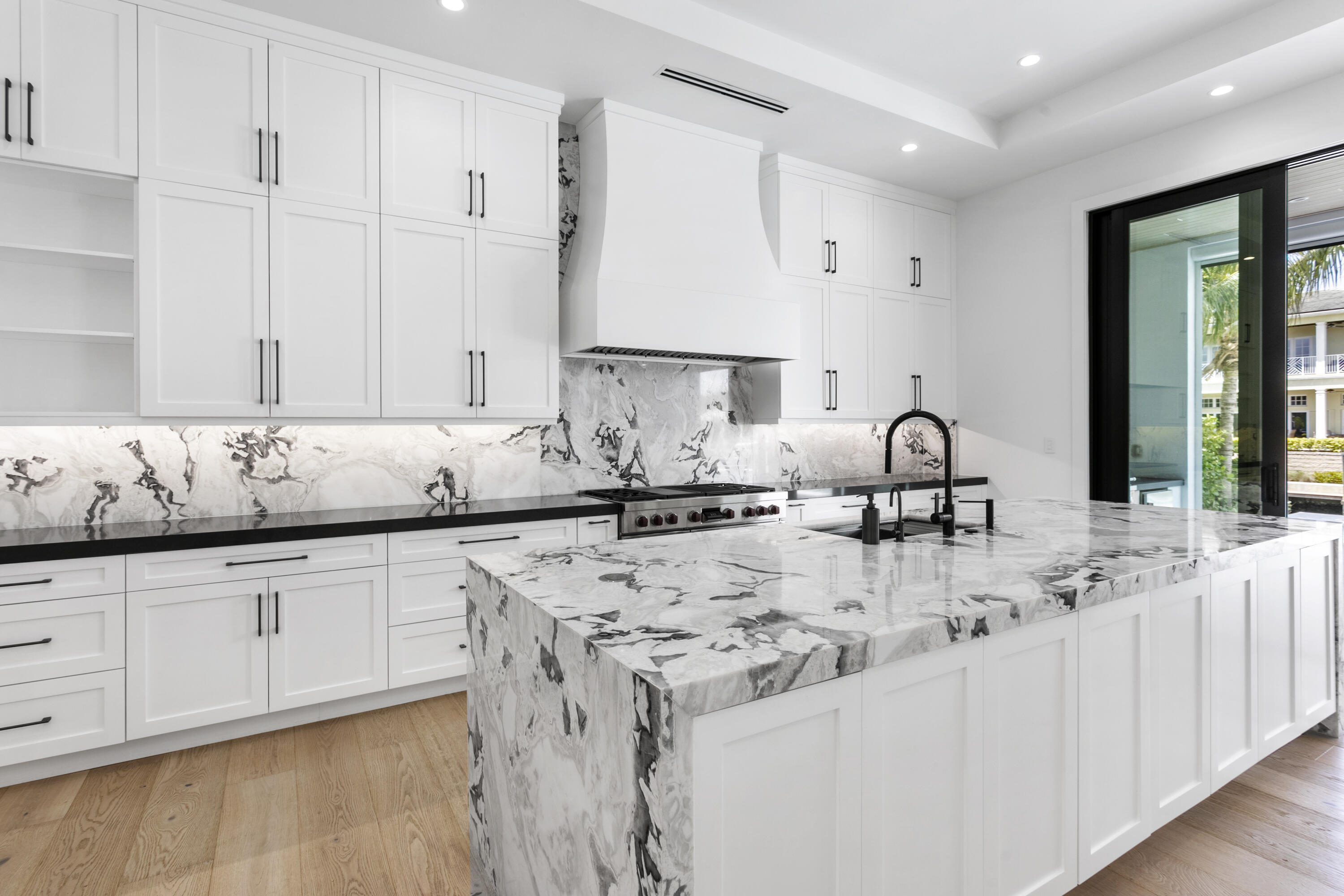 COUNTRY CLUB ADD TO VILLAGE OF NORTH PALM BEACH - Residential