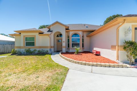 A home in Port St Lucie