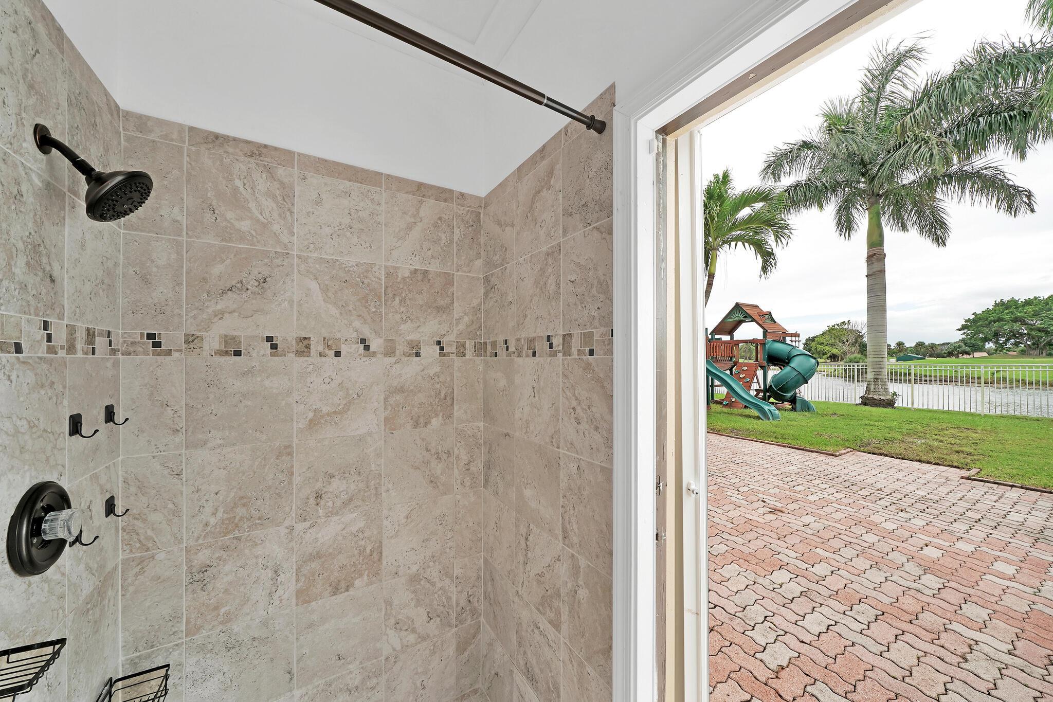 WINSTON TRAILS PAR 8 - Residential Lease