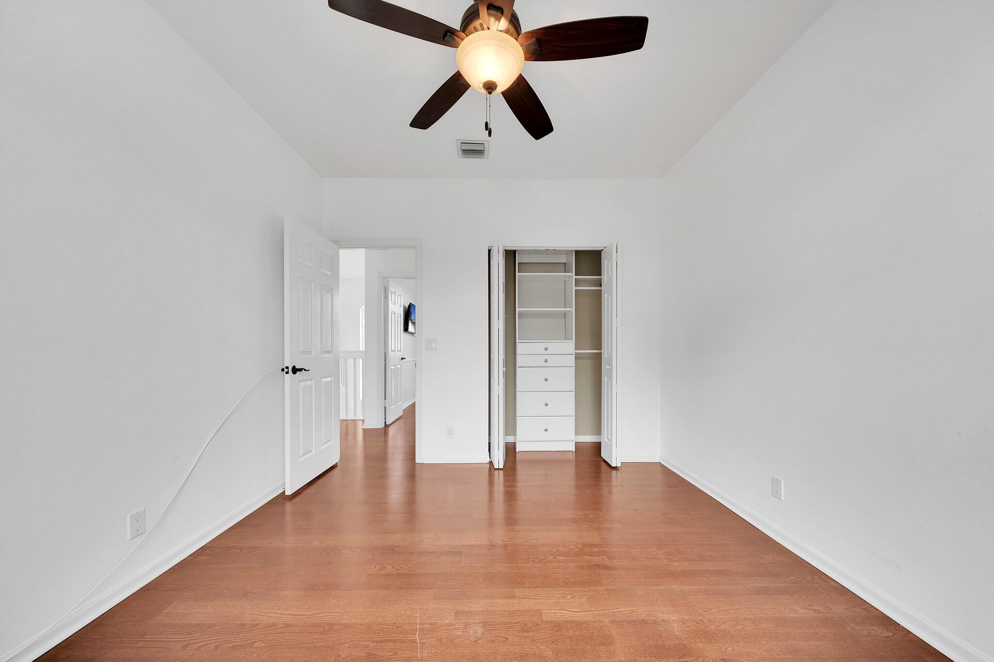 WINSTON TRAILS PAR 8 - Residential Lease