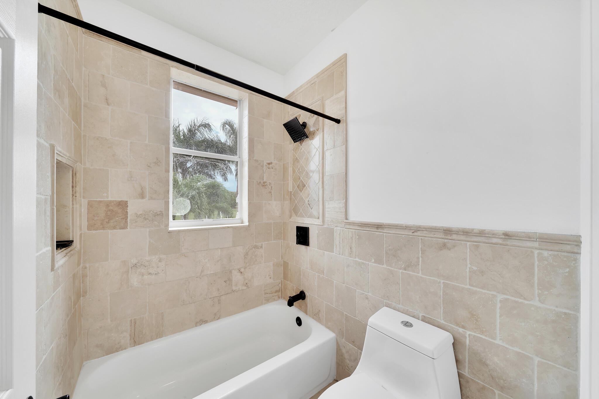 WINSTON TRAILS PAR 8 - Residential Lease