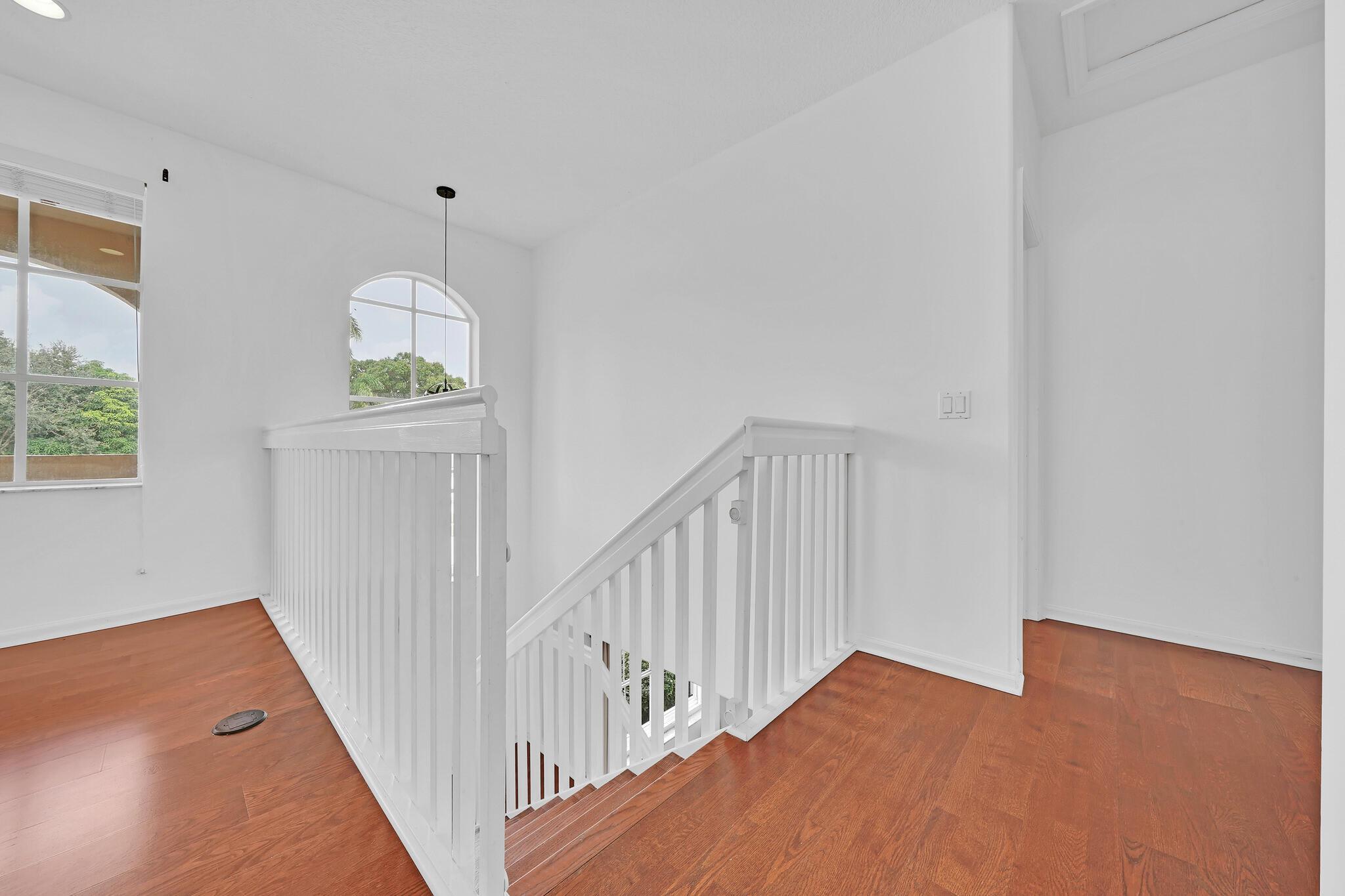 WINSTON TRAILS PAR 8 - Residential Lease