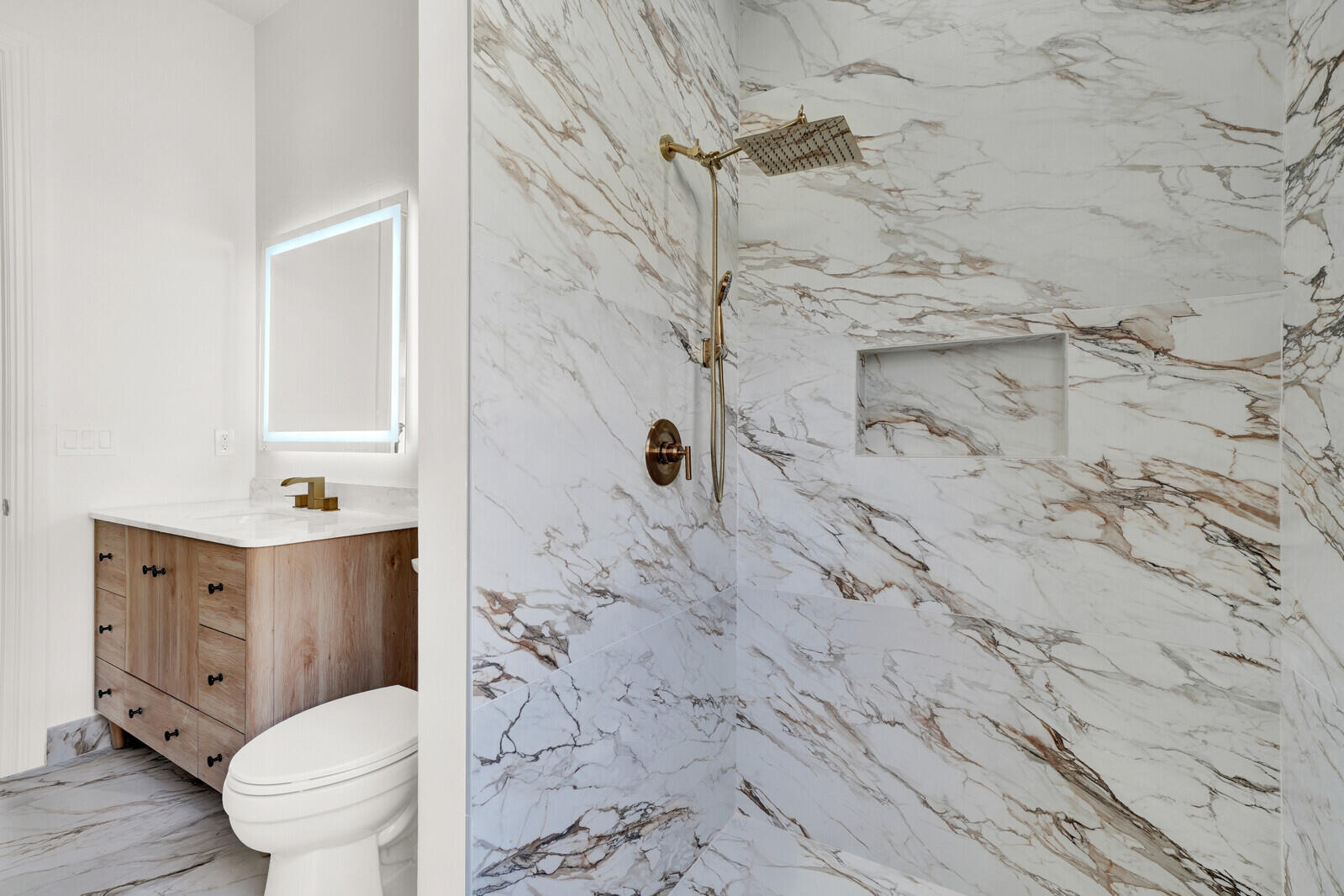 COUNTRYSIDE MEADOWS - Residential