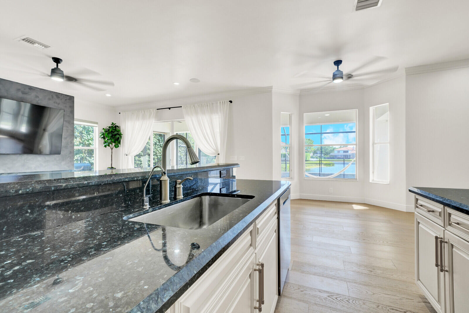 COUNTRYSIDE MEADOWS - Residential