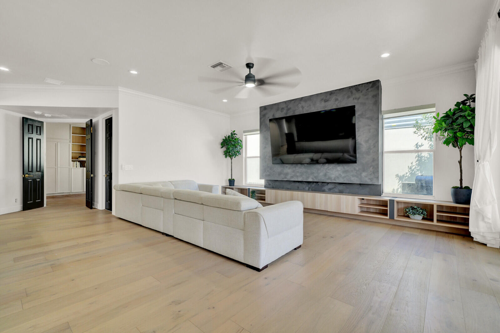 COUNTRYSIDE MEADOWS - Residential