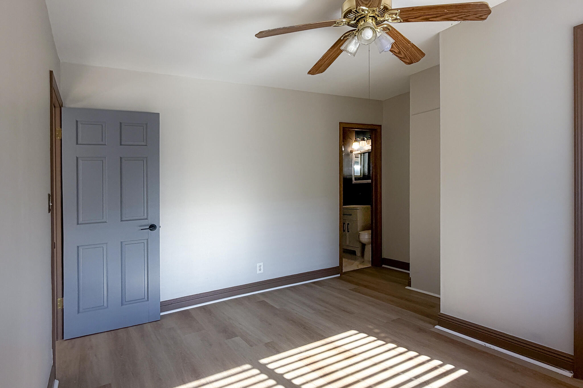 OAKLAND PARK SECOND ADD - Residential Lease