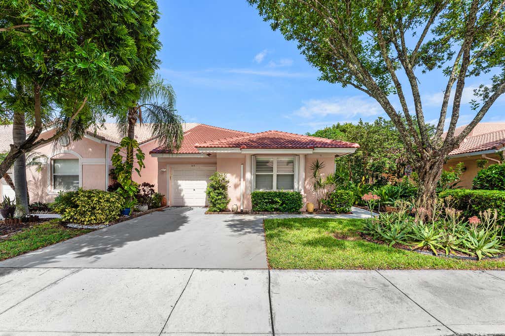 Photo of 315 CORAL TRACE Lane, Delray Beach, FL 33445 (MLS # B26060288)