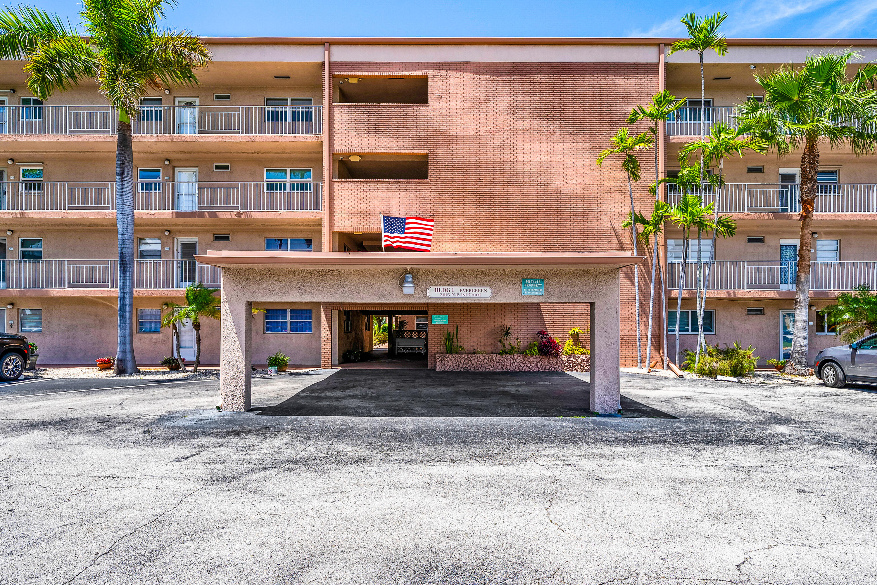 2615 NE 1st Court 410