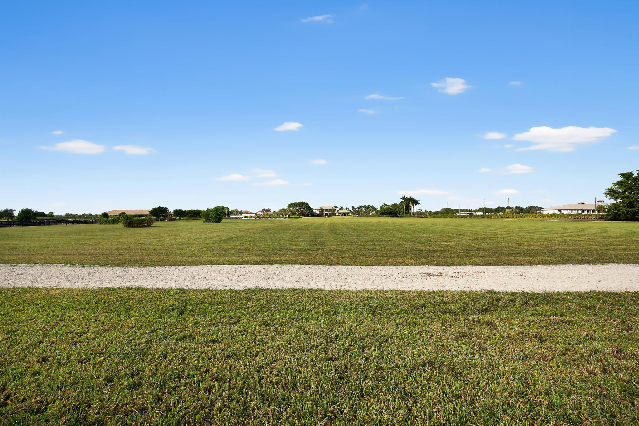 PALM BEACH POINT EAST - Residential