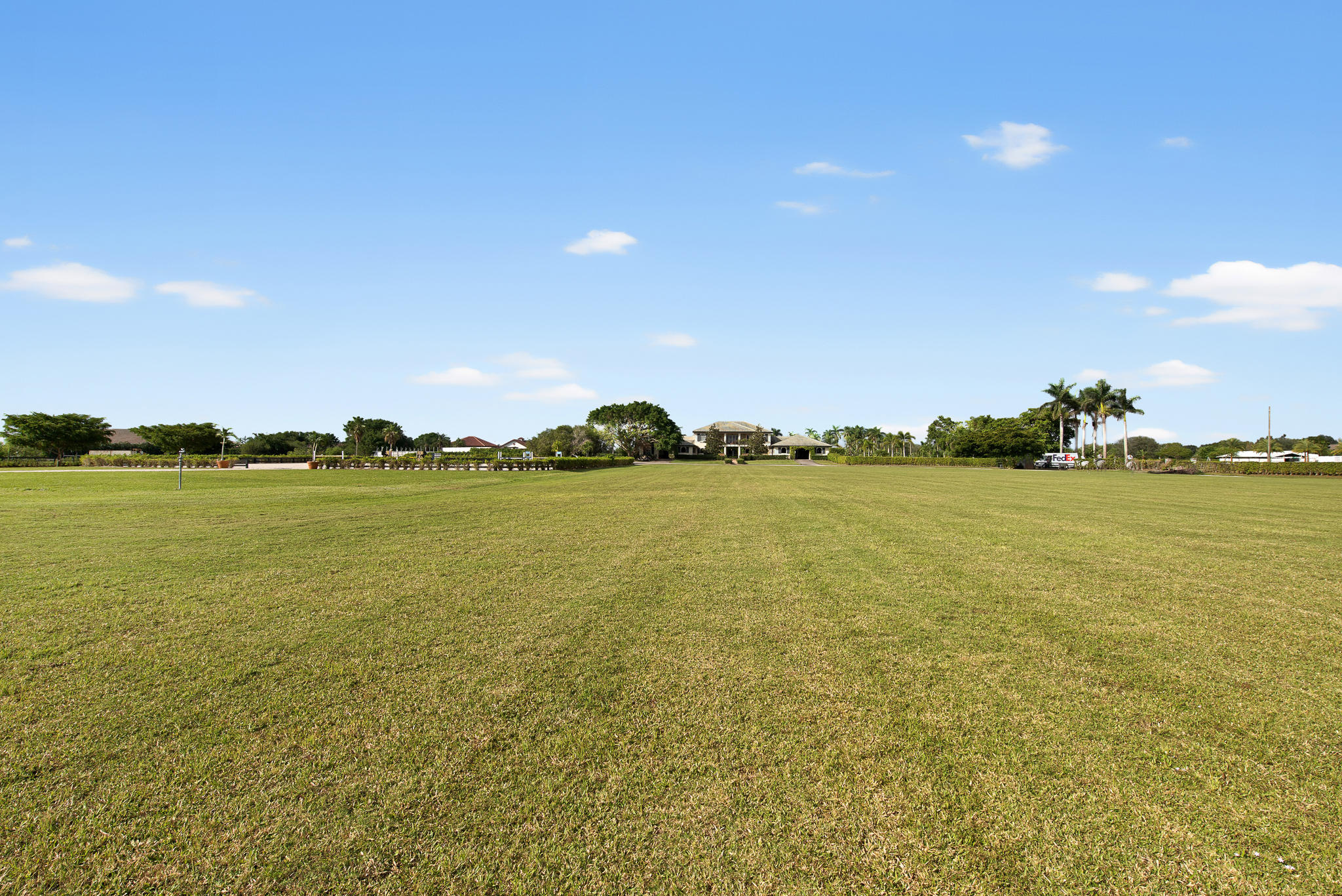 PALM BEACH POINT EAST - Residential