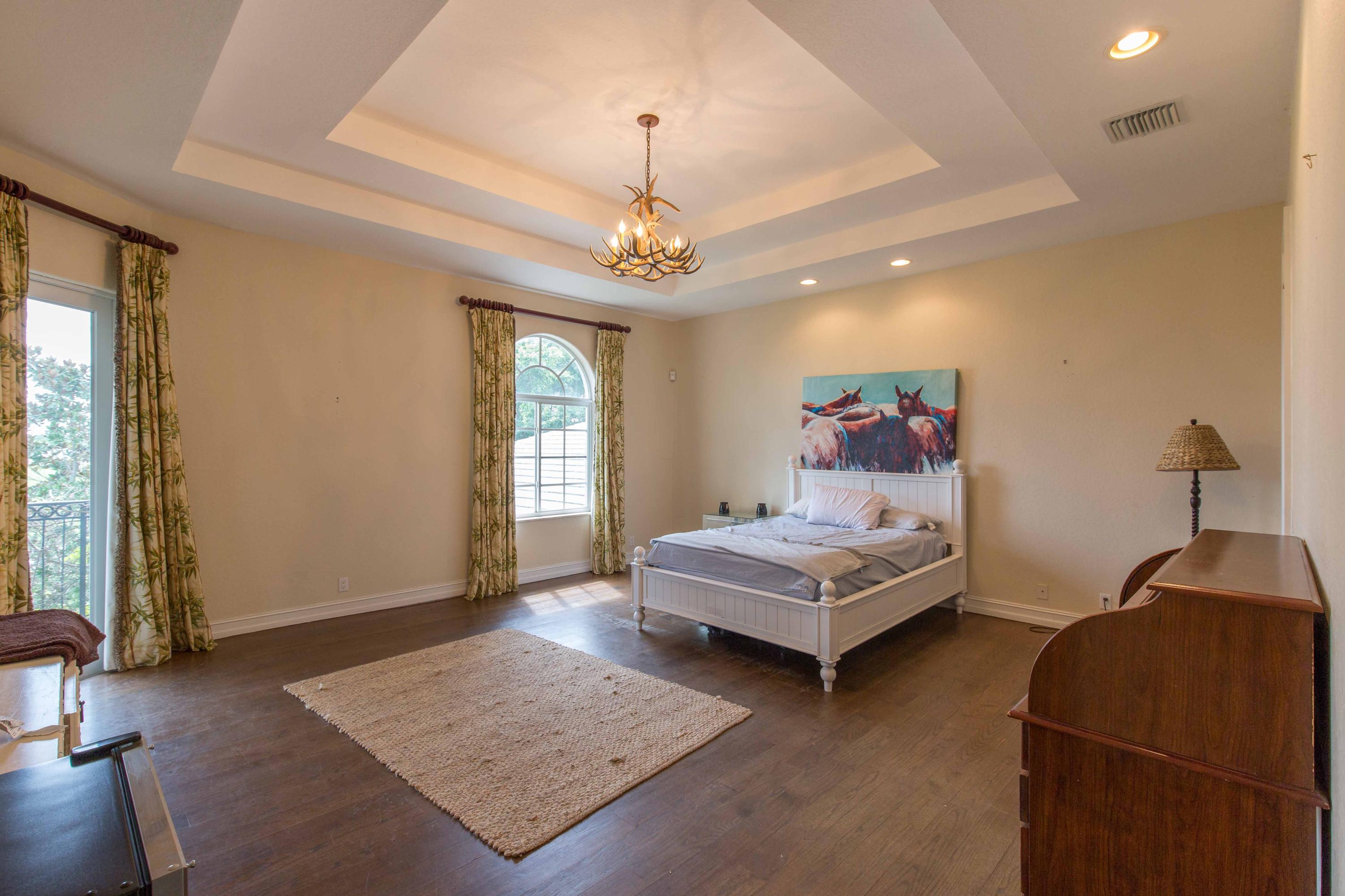 PALM BEACH POINT EAST - Residential