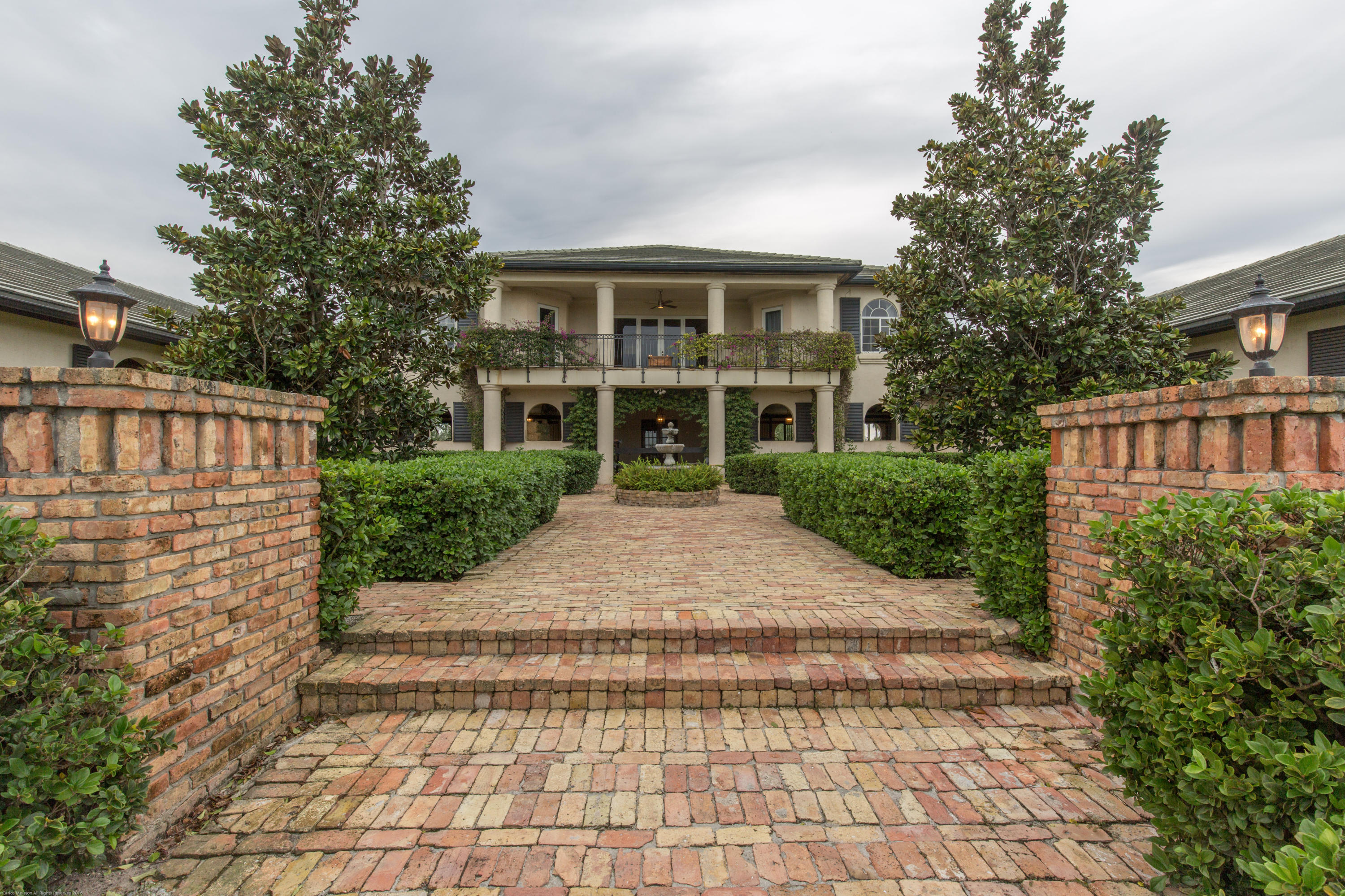 PALM BEACH POINT EAST - Residential