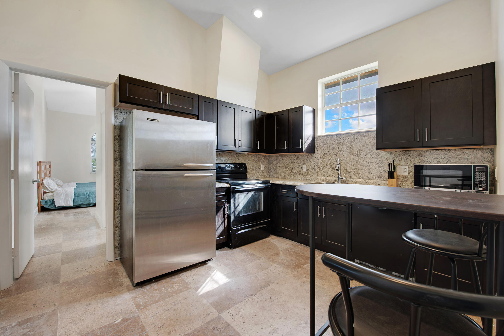 PALM BEACH POINT EAST - Residential