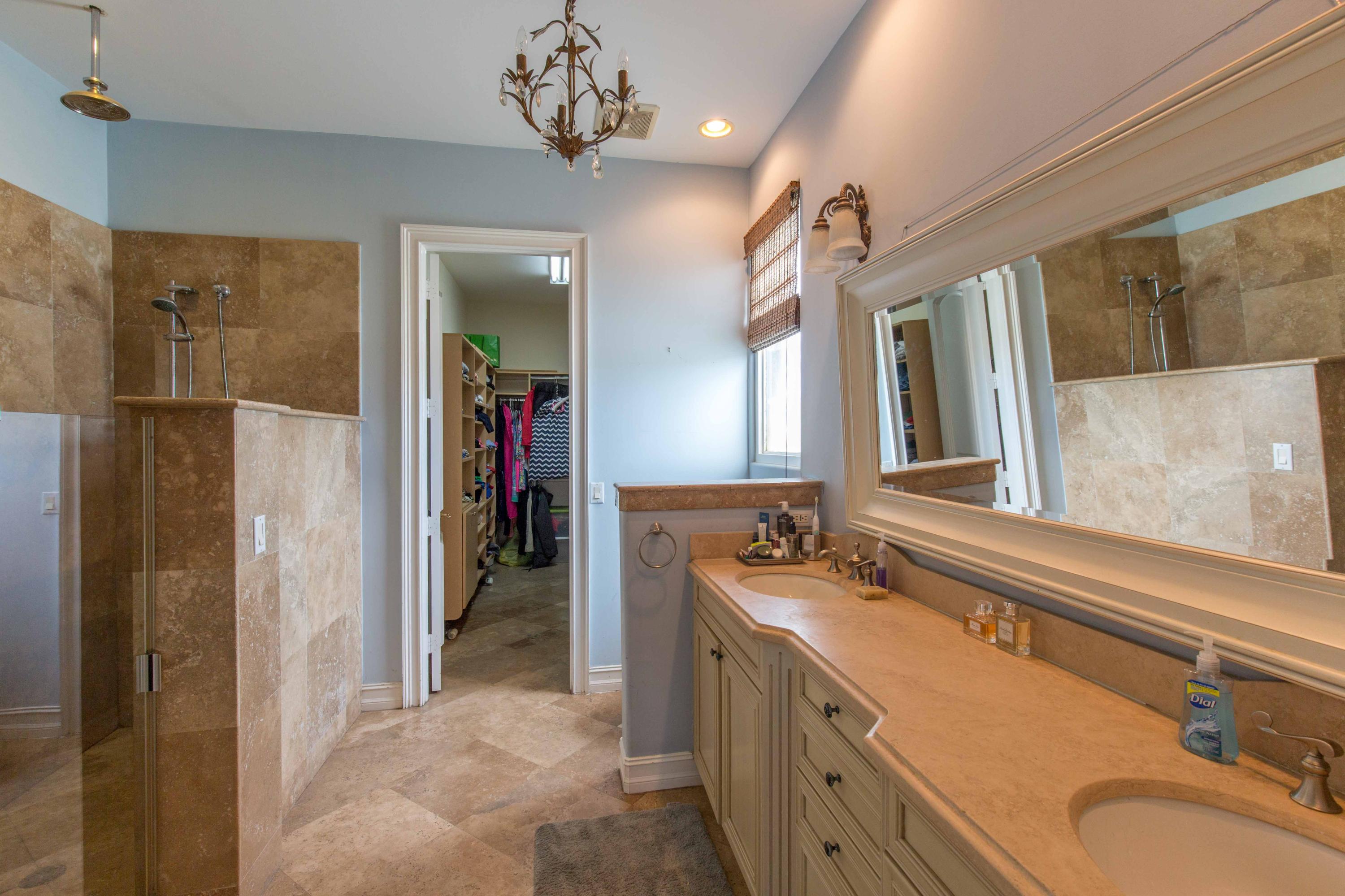 PALM BEACH POINT EAST - Residential