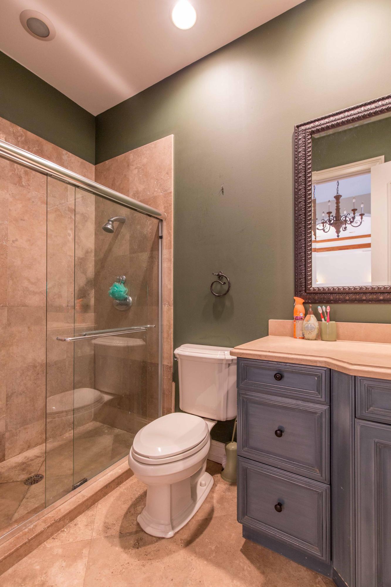 PALM BEACH POINT EAST - Residential