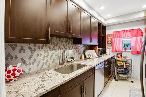 2300 SW 22nd Avenue 112 Delray Beach FL 33445