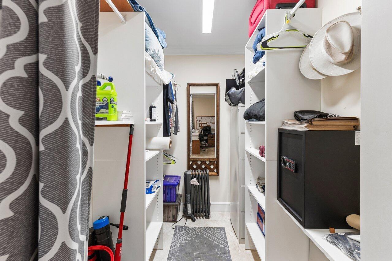 PLUMOSA PARK SEC A, B & D IN - Residential