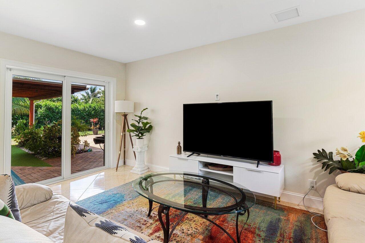 PLUMOSA PARK SEC A, B & D IN - Residential