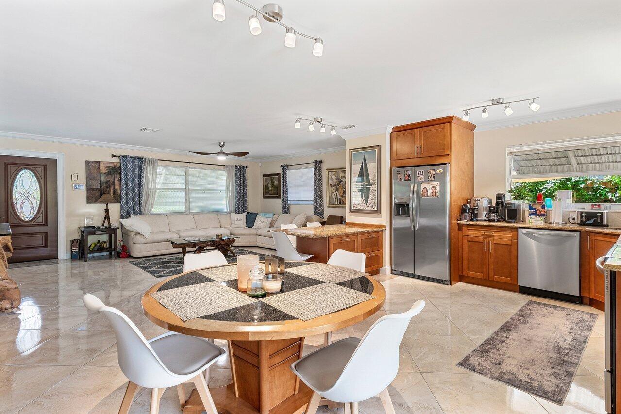 PLUMOSA PARK SEC A, B & D IN - Residential