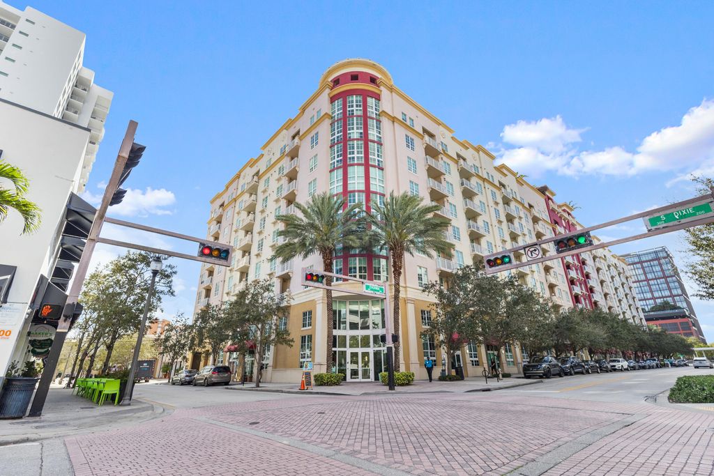 Photo of 410 Evernia Street #717, West Palm Beach, FL 33401 (MLS # R11169812)