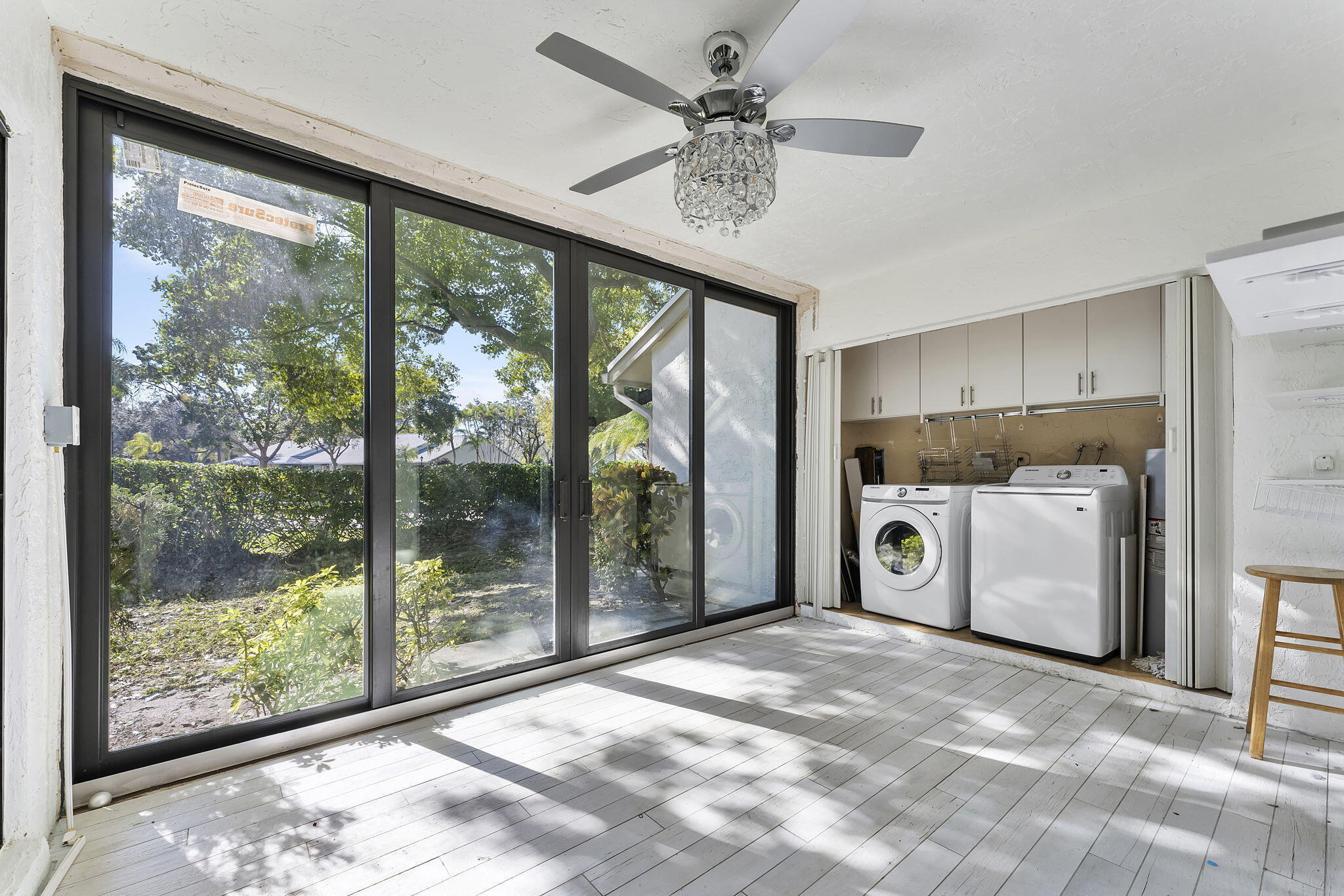 KARANDA VILLAGE VI-A CONDO - Residential