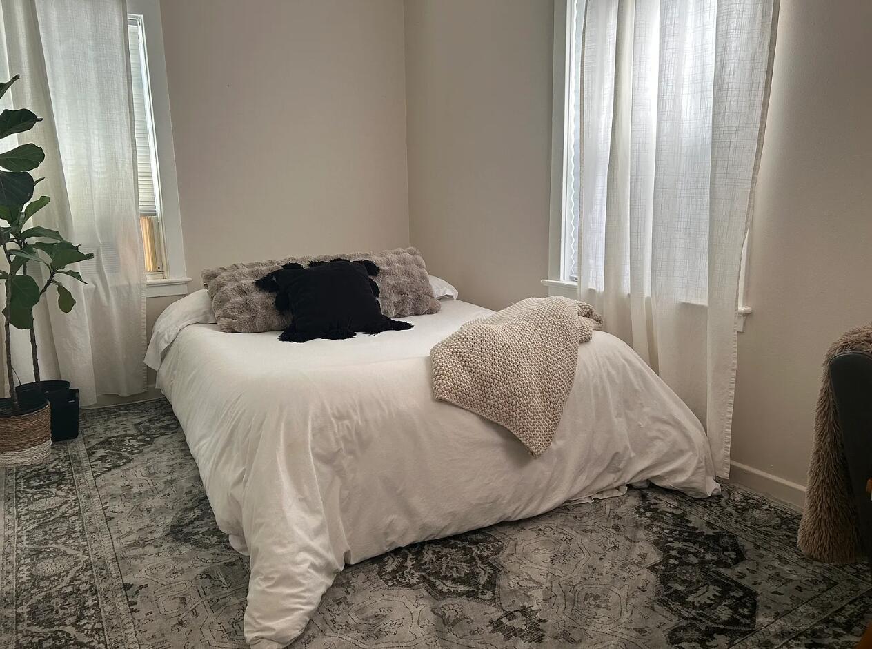 LAKE WORTH TOWN OF - Residential Lease