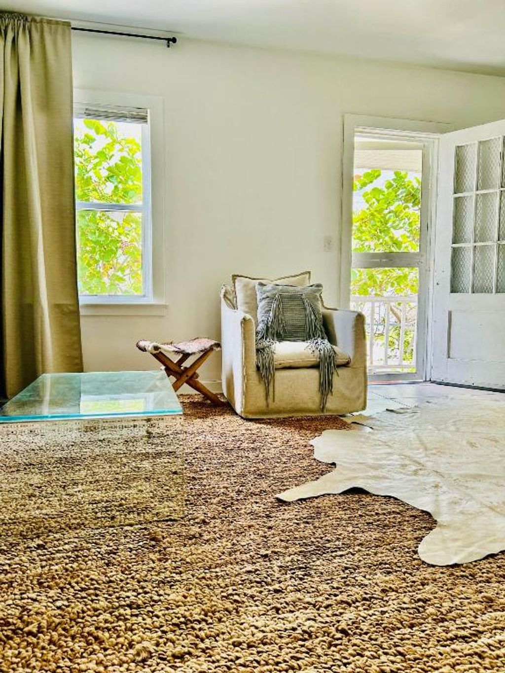 Photo of 707 S 2nd Avenue S #2, Lake Worth Beach, FL 33460 (MLS # R11144122)