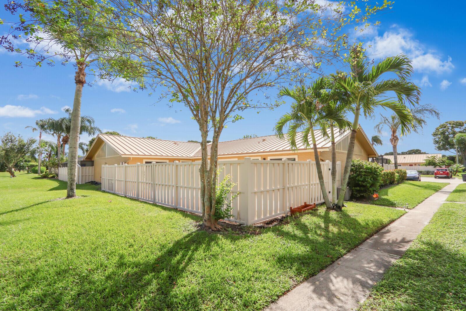 WESTWOOD GARDENS 1 - Residential