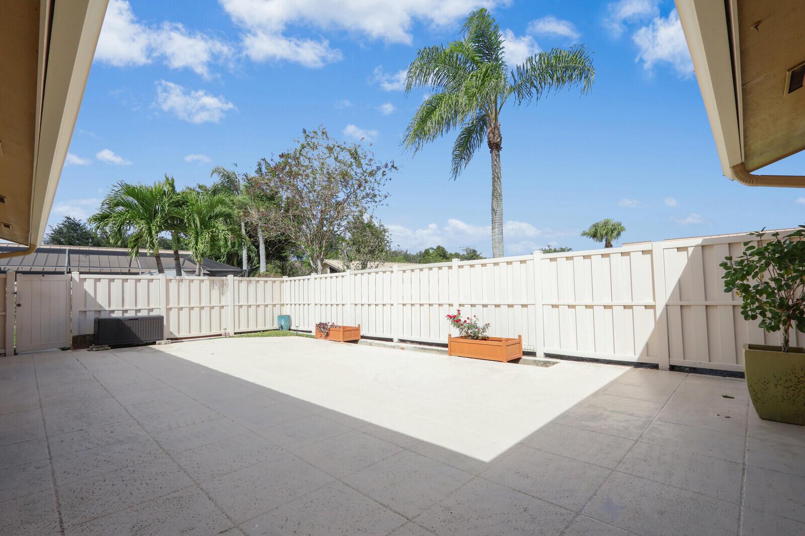 WESTWOOD GARDENS 1 - Residential