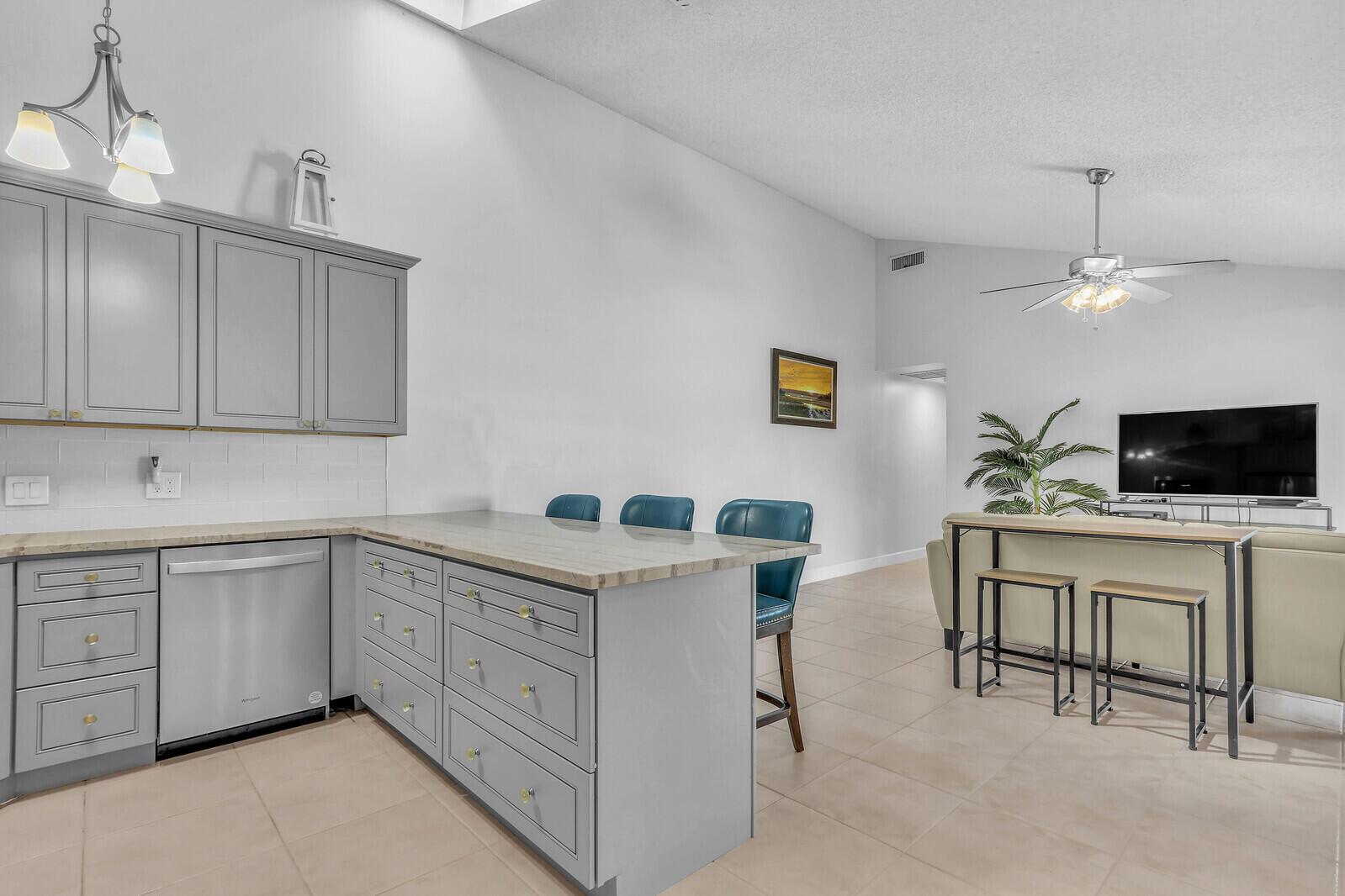 WESTWOOD GARDENS 1 - Residential