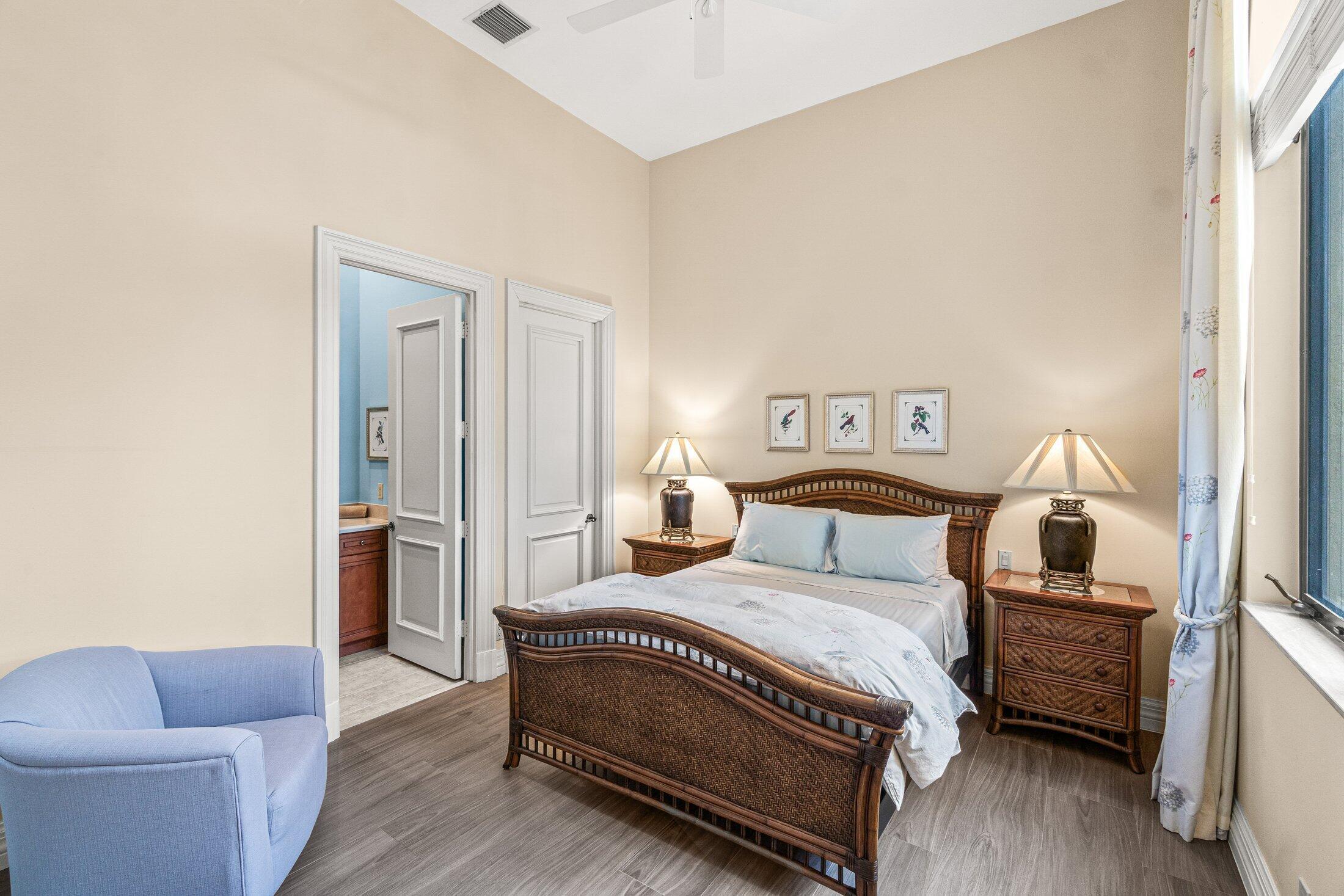 VINTAGE OAKS / POLO CLUN - Residential