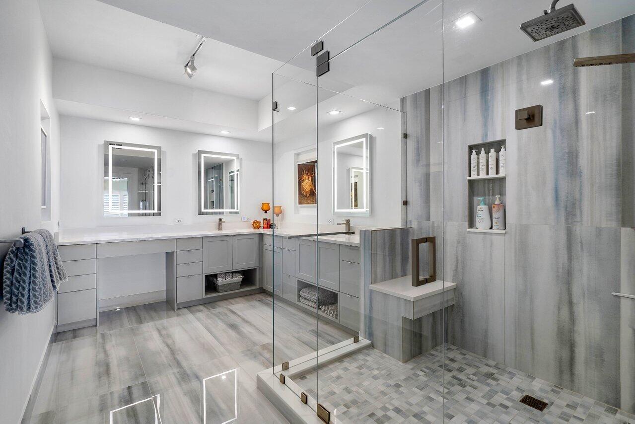 MARINA GRANDE RIVIERA BEACH CONDO - Residential Lease