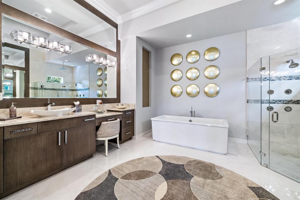 JUPITER COUNTRY CLUB - Residential