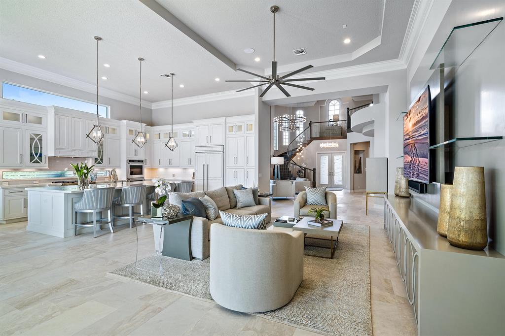 JUPITER COUNTRY CLUB - Residential