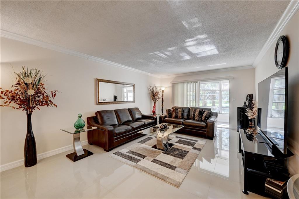 WYNMOOR VILLAGE - Residential