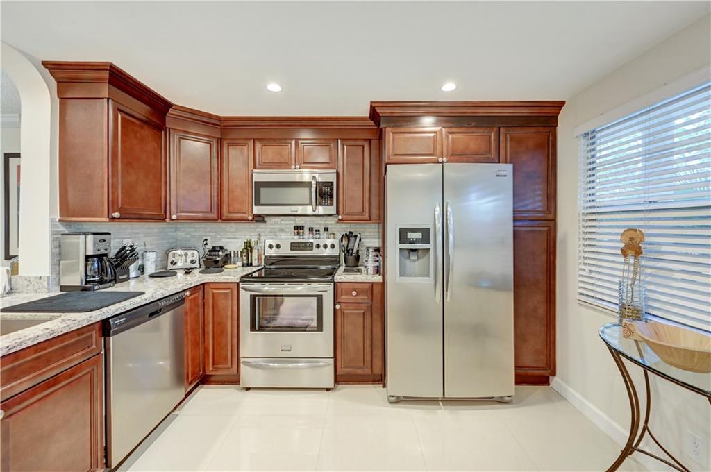 WYNMOOR VILLAGE - Residential