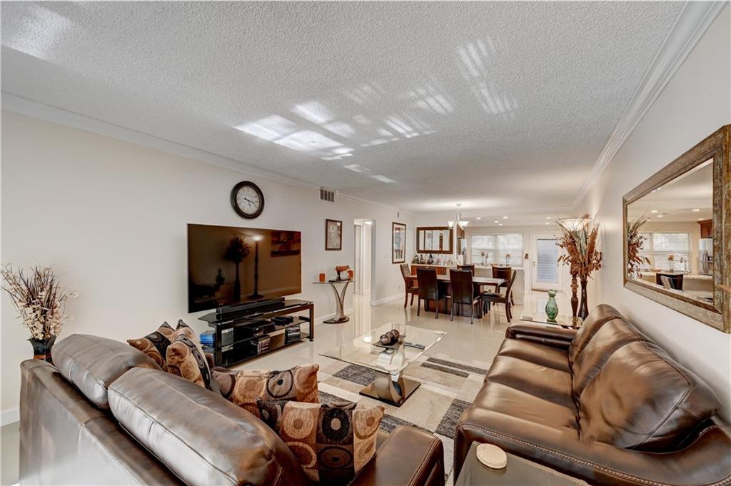 WYNMOOR VILLAGE - Residential