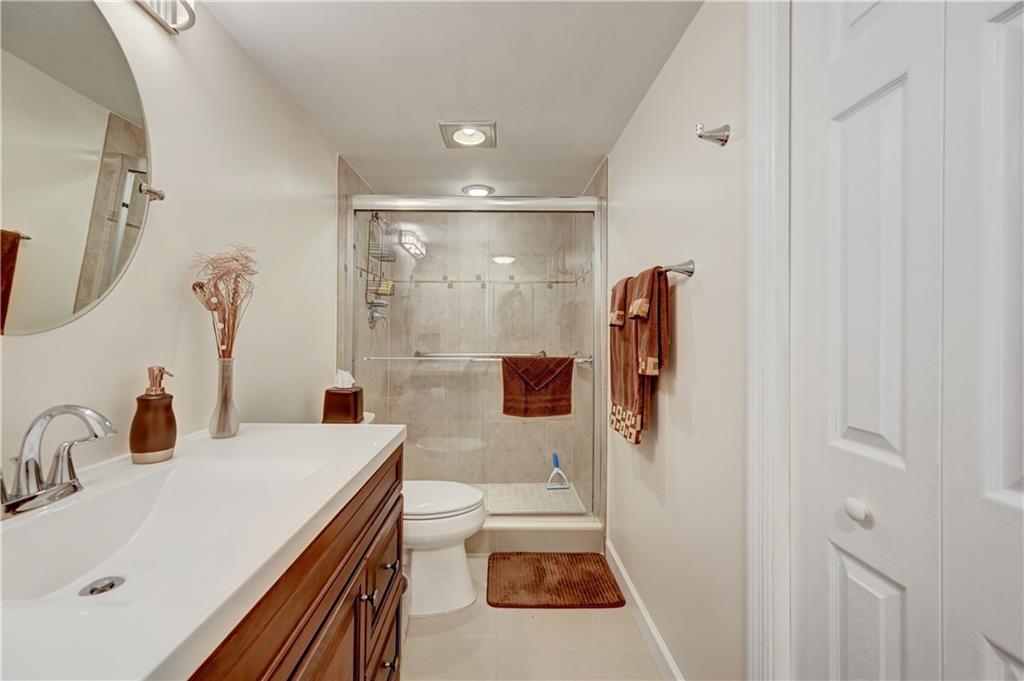 WYNMOOR VILLAGE - Residential