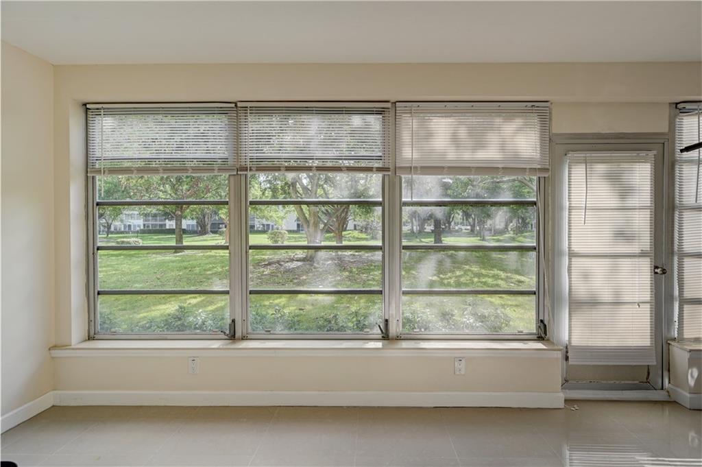 WYNMOOR VILLAGE - Residential