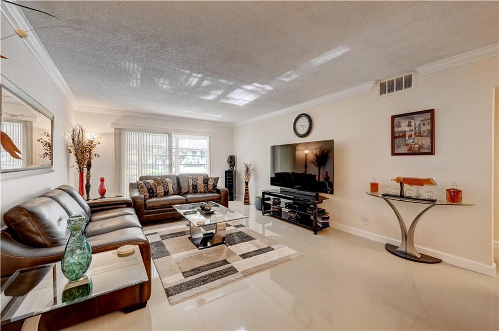 WYNMOOR VILLAGE - Residential