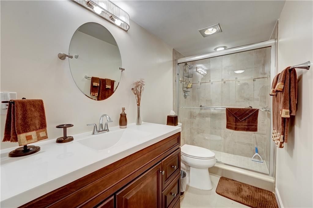 WYNMOOR VILLAGE - Residential