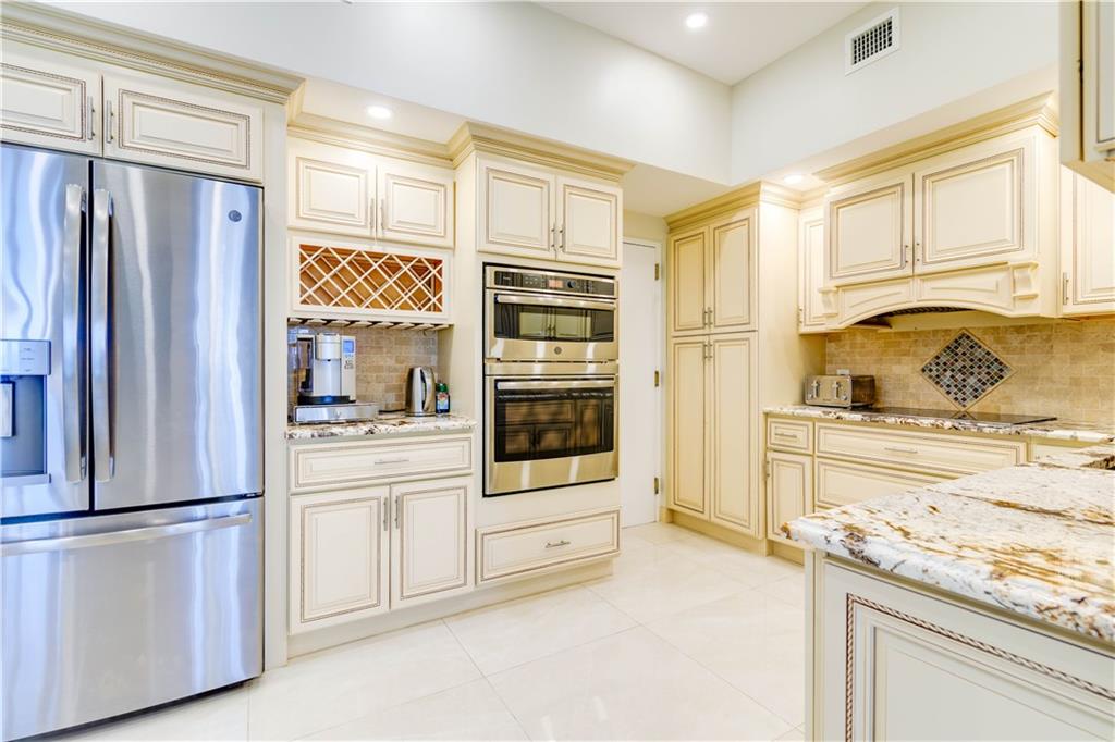 The Galleon Condo - Residential Lease