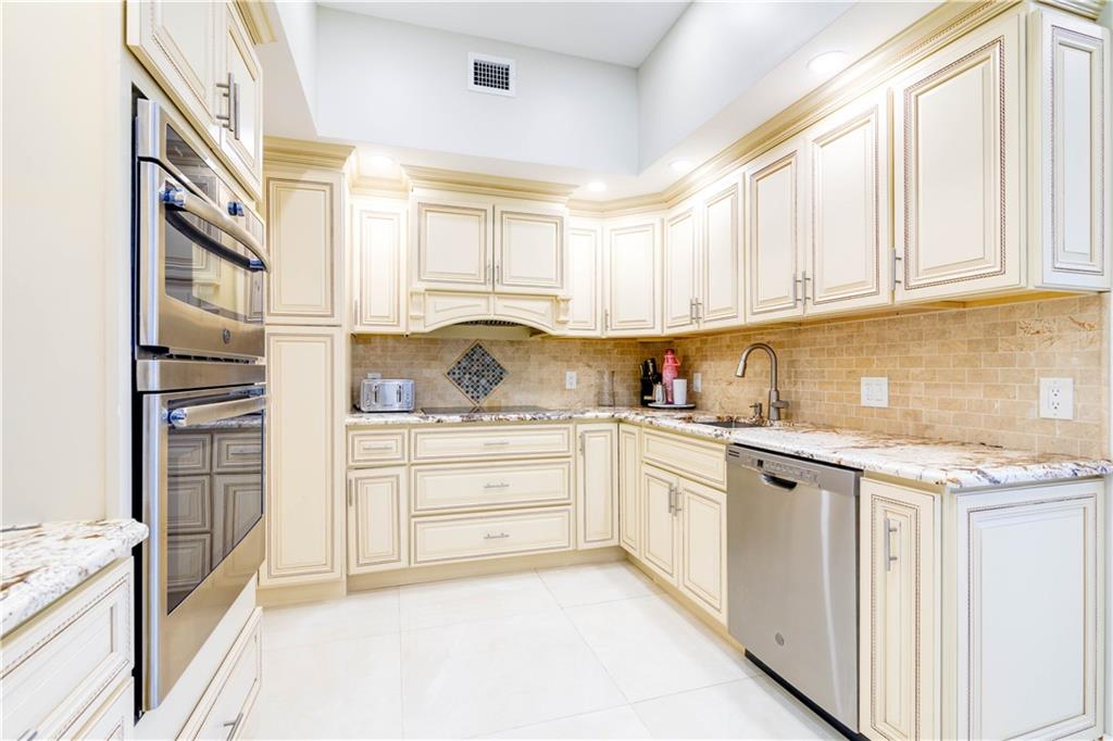 The Galleon Condo - Residential Lease