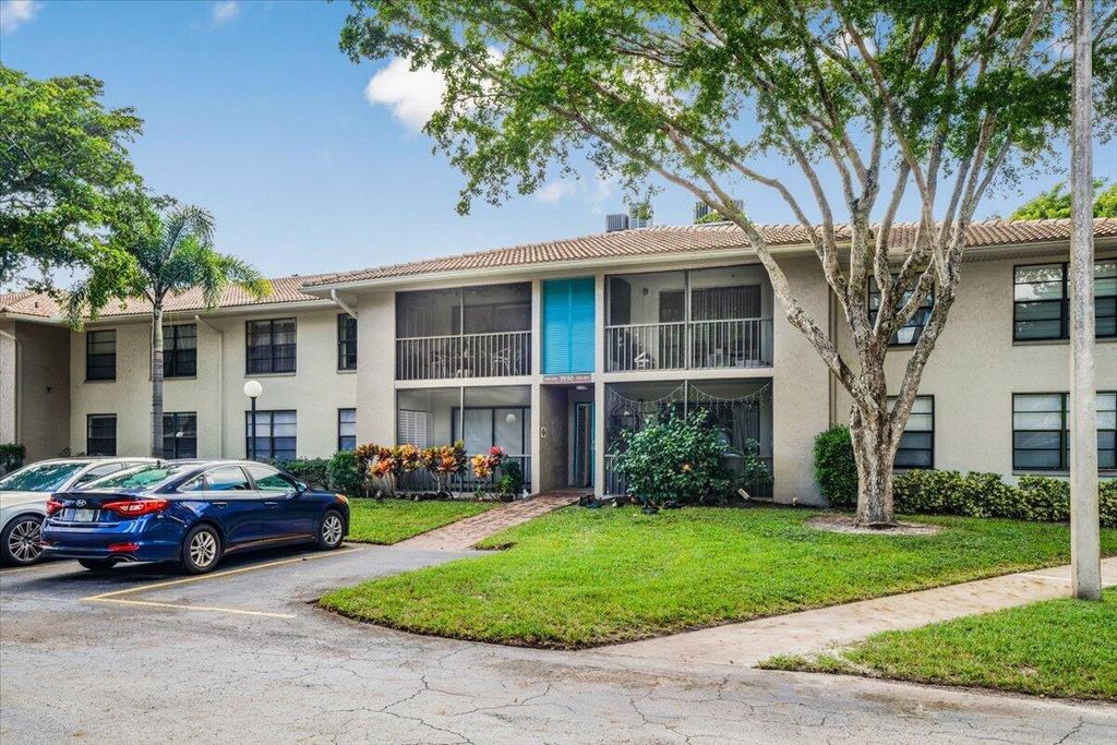 Photo of 9930 Pineapple Tree Drive #203, Boynton Beach, FL 33436 (MLS # R11098343)