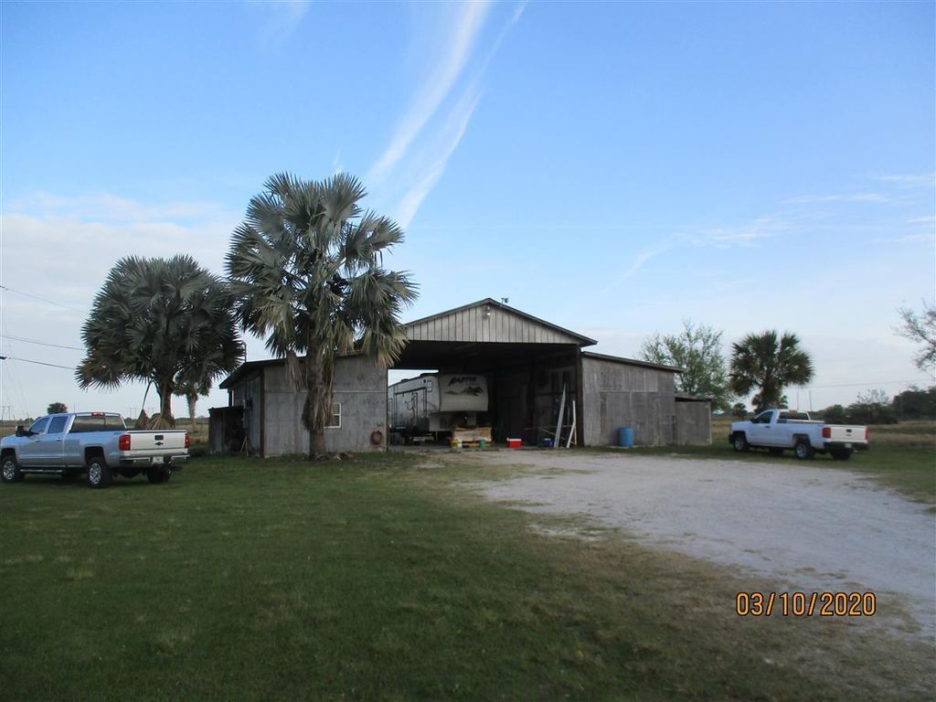Photo of 3181 Sneed Road, Fort Pierce, FL 34945 (MLS # R10885039)