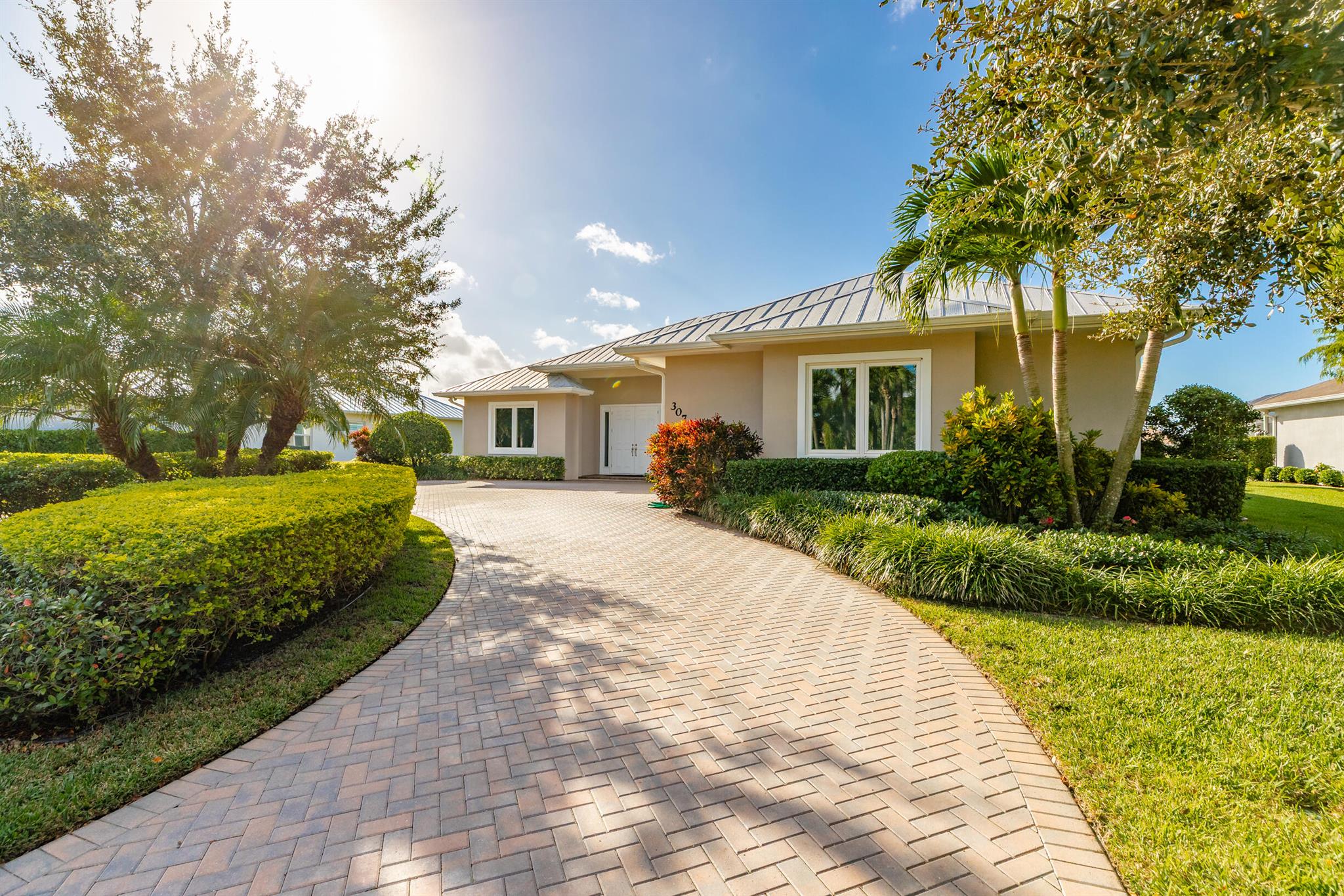 CROSS CREEK LAKE ESTATES - Residential